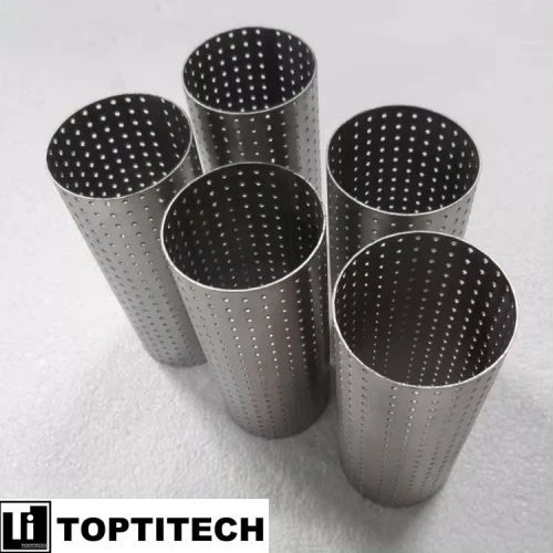 Grade-2-Titanium Perforierte Titanrohre